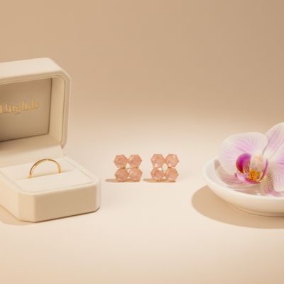 Noratan Mint Bloom Earrings – Elegant Green Floral Stud Jewellery for Women in Pakistan