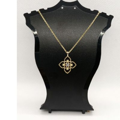 Four-Leaf Crystal Pendant Necklace  best for Party Wear Necklace Set | Fashion Jewellery Online in Pakistan 2025