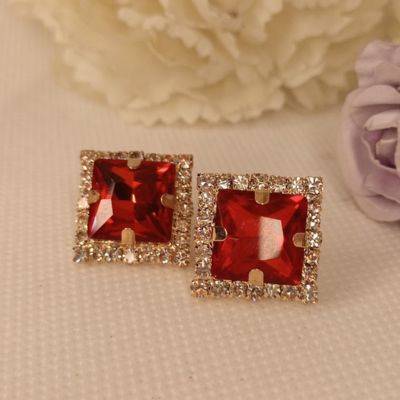 Square shape Studs